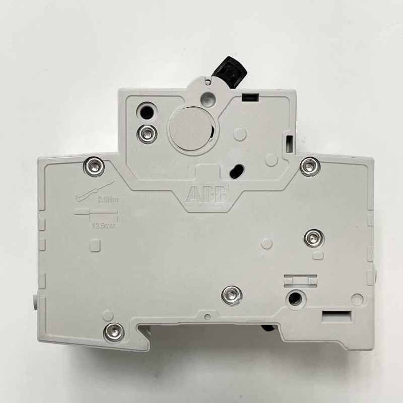 Автоматический выключатель ABB BMS413-C40 3p 40A тип C серия Basic 2CDS643041R0404