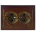 Розетка двойная с/з NILSON Touran орех 24271025