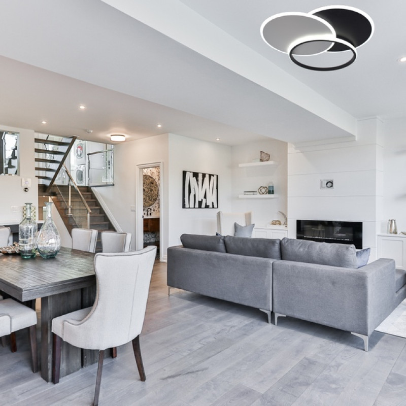 Світлодіодна LED люстра (NEW) VEGA triple 80W 3R-ON/OFF-490х490x60-BLACK/WHITE-220-IP20 Esllse