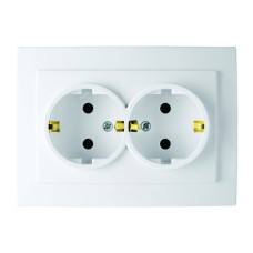 Розетка двухмесная с/з NILSON Touran Белый 24111025