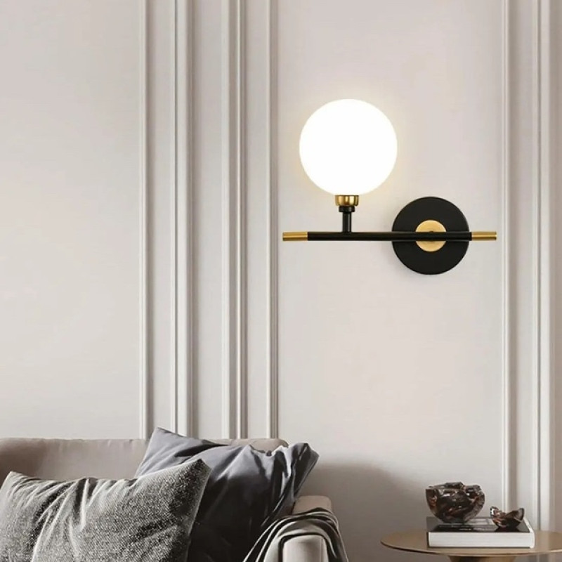 Бра настінне Valeso з кулястим плафоном під одну лампу Е27 чорне/мідь IP20 BD605-1 BK+Copper