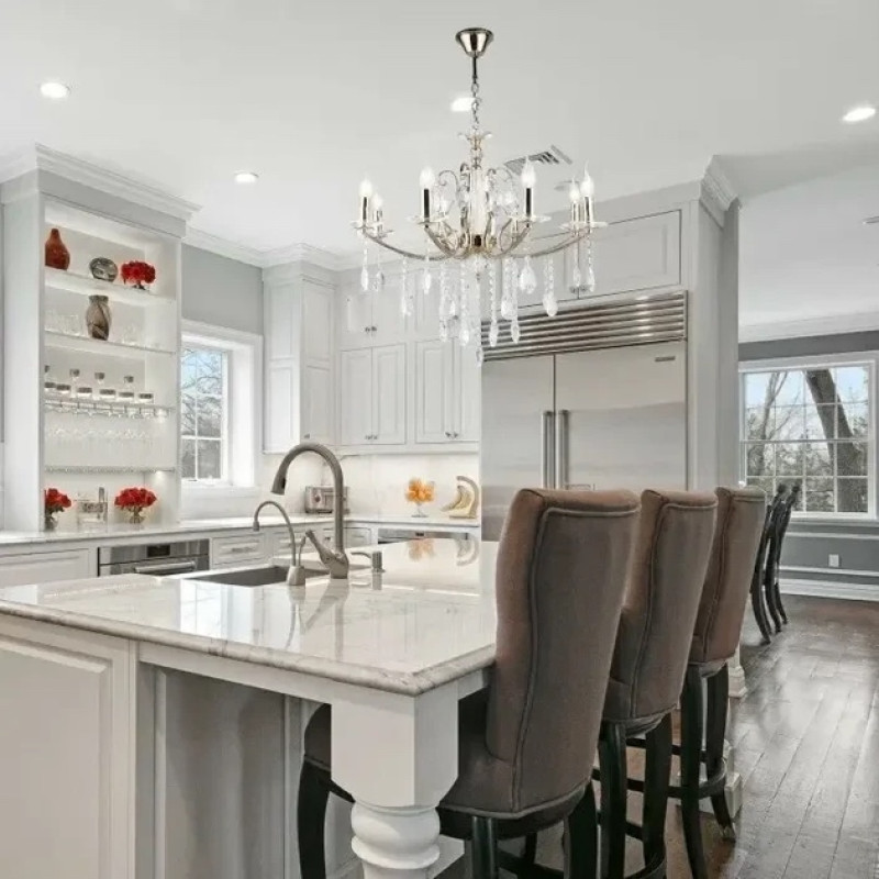 Люстра подвесная Sirius на восемь патронов с прозрачными подвесами под лампу Е14 бронзовая IP20 B NH4921