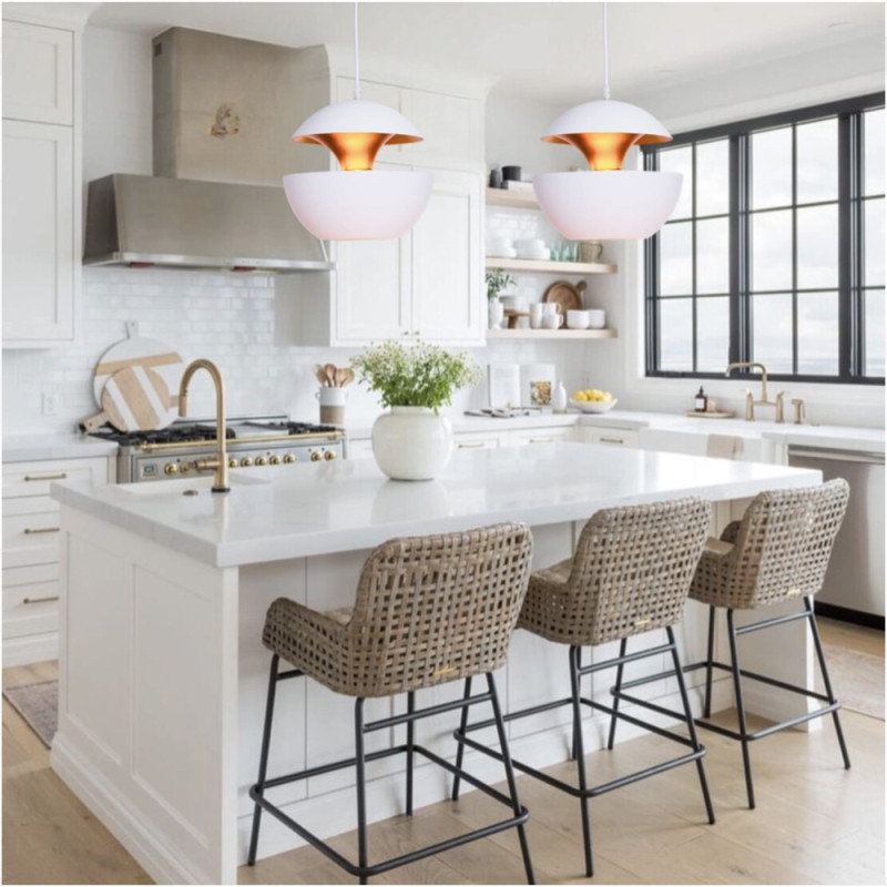 Люстра підвісна Sirius з металевим каркасом з плафоном під лампу Е27 біла IP20 6657-250