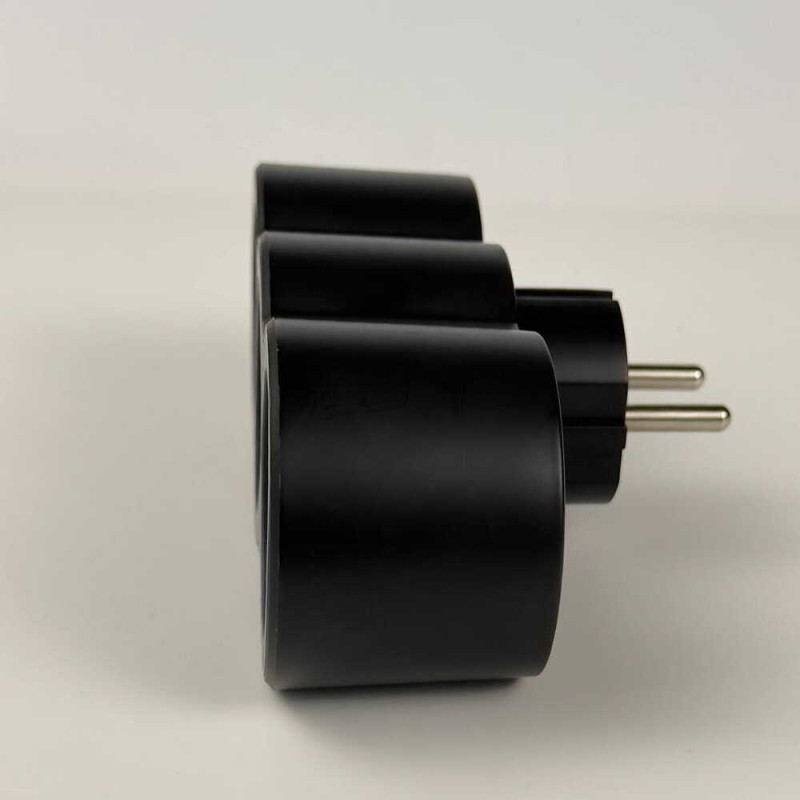 Трійник Legrand 3 гнізда з заземленням чорний Standart ( 694519 )