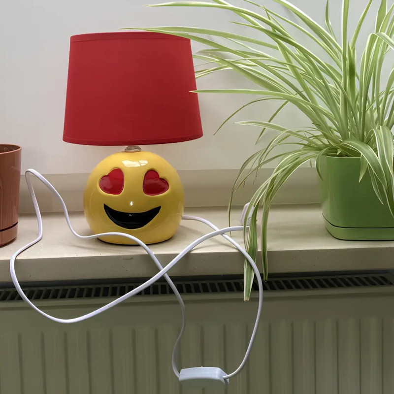 Лампа настільна Sirius "Смайлик" з керамічною основою під лампу Е14 червоно-жовта IP20 D1-509