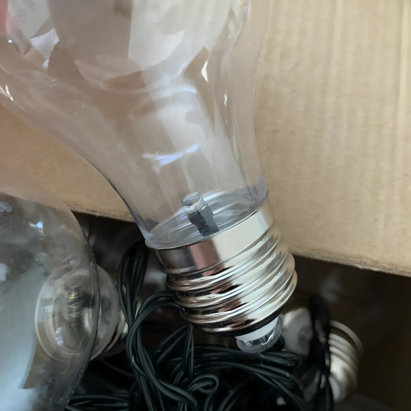 Уличная светодиодная гирлянда Sirius на солнечной батарее 3.8м 3000К IP44 SLS10CB