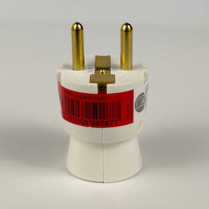 Вилка Legrand з заземленням 16A прямий ввід біла ( 050187 )