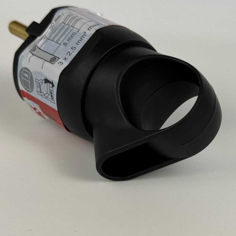 Вилка Legrand с заземлением 16A косой ввод черная (050194)