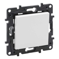 Выключатель Niloe Step белый 1-кл Legrand ( 863101 )