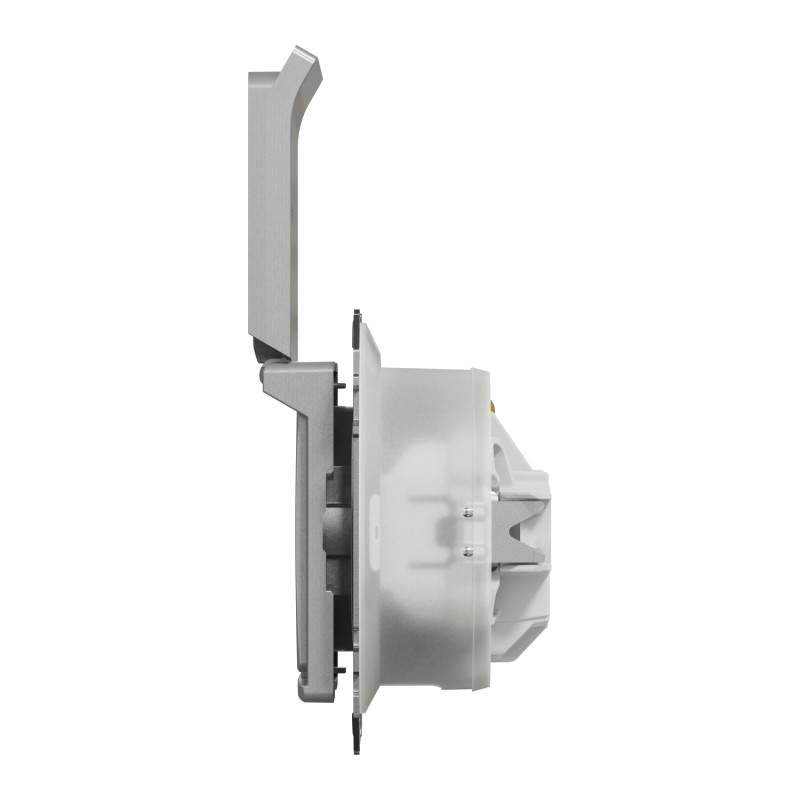 Розетка с заземленной крышкой и шторками IP44 алюминий Sedna Design & Elements SDD213024