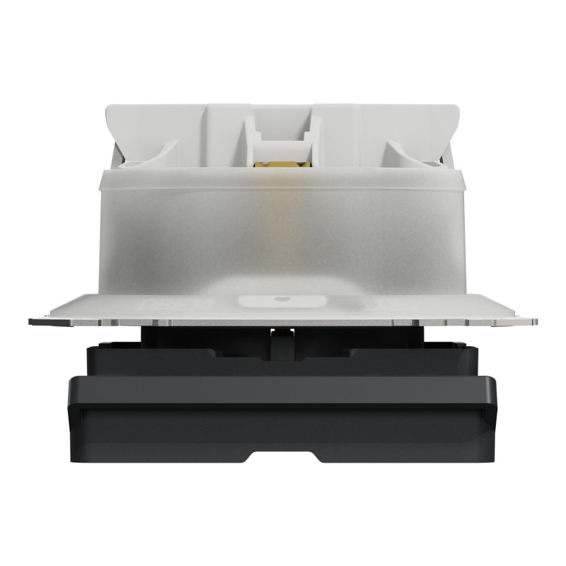 Розетка з заземленням кришкою та шторками IP44 чорна Sedna Design & Elements SDD214024
