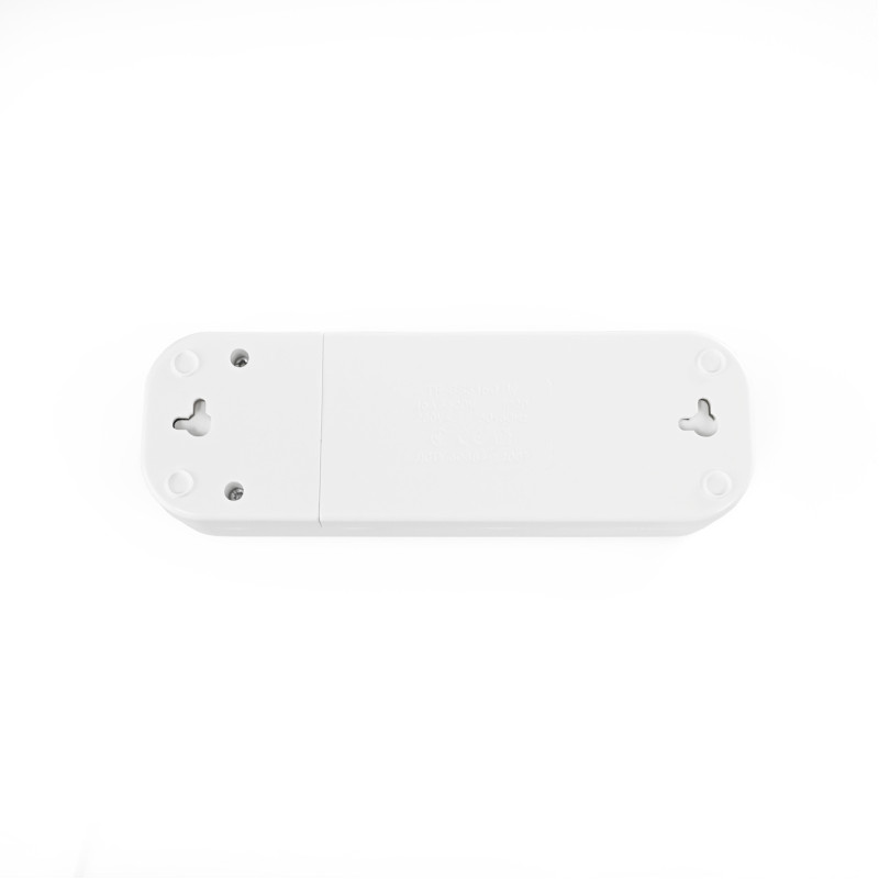 Колодка подовжувача 3п з/з з кнопкою біла TITANUM STANDART (TF-BS316G-W)