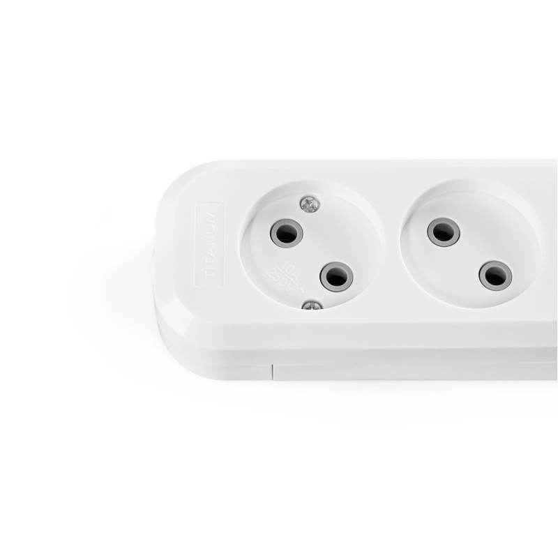 Колодка удлинителя 5п без заземления белая TITANUM STANDART