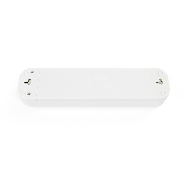 Колодка удлинителя 5п с/с белая TITANUM STANDART