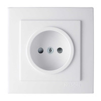 Розетка Nilson Touran белая 1-я без заземления со шторкой ( 24111016 )