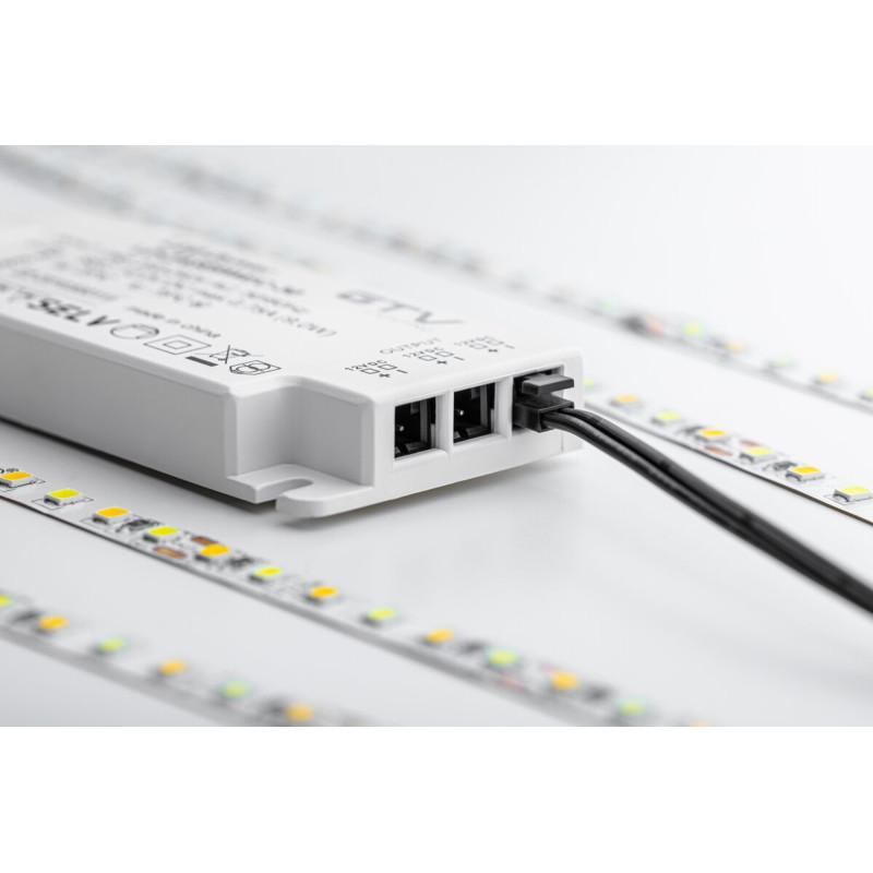 Блок питания светодиодный SLIM EASY CLICK 12В 30Вт input 220-240В AC IP20 размеры 160x50x18 мм GTV LD-ZAS30WEC-30