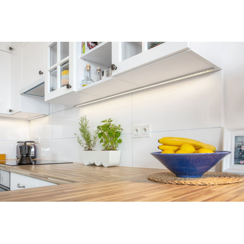 Алюмінієвий світлодіодний профіль накладний GLAX silver 2 м GTV PA-GLAXNK-AL (без розсіювача)