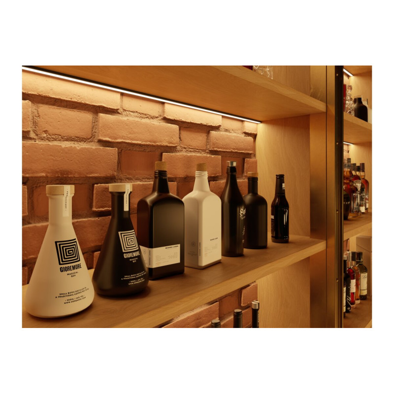 Пластиковый рассеиватель на алюминиевый профиль GLAX 2 м черный GTV (PA-OSCLGLAX-00)