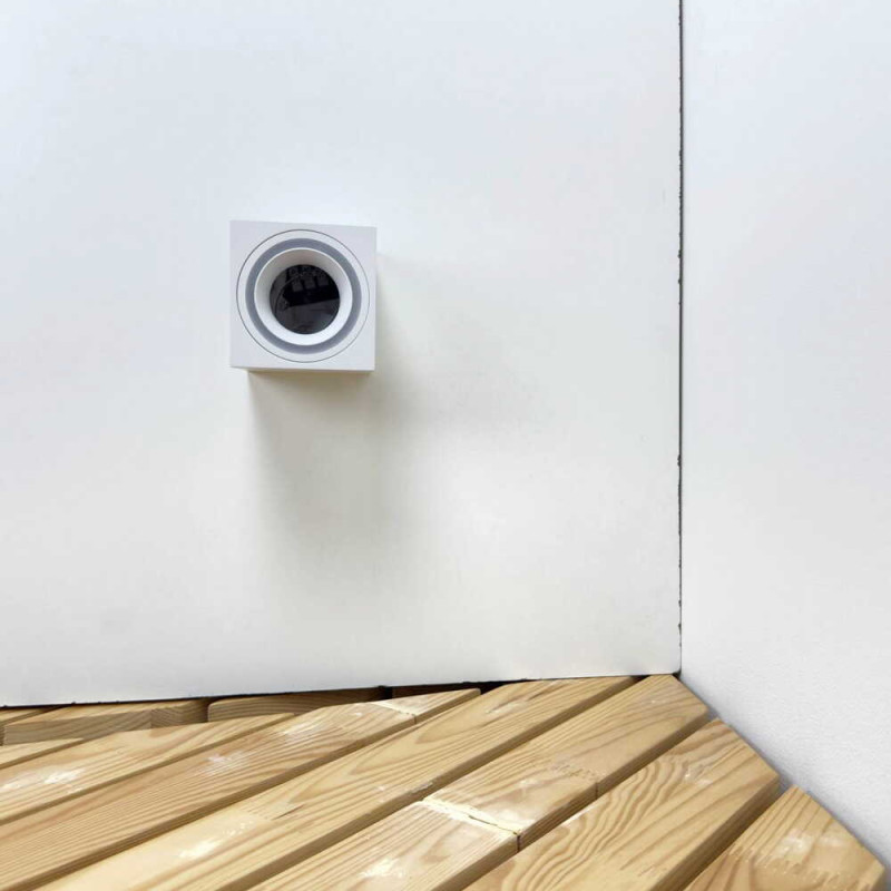 Светильник точечный накладной спот MANHATTAN-L 35W GU10 IP20 квадрат белый Violux ( 341001 )