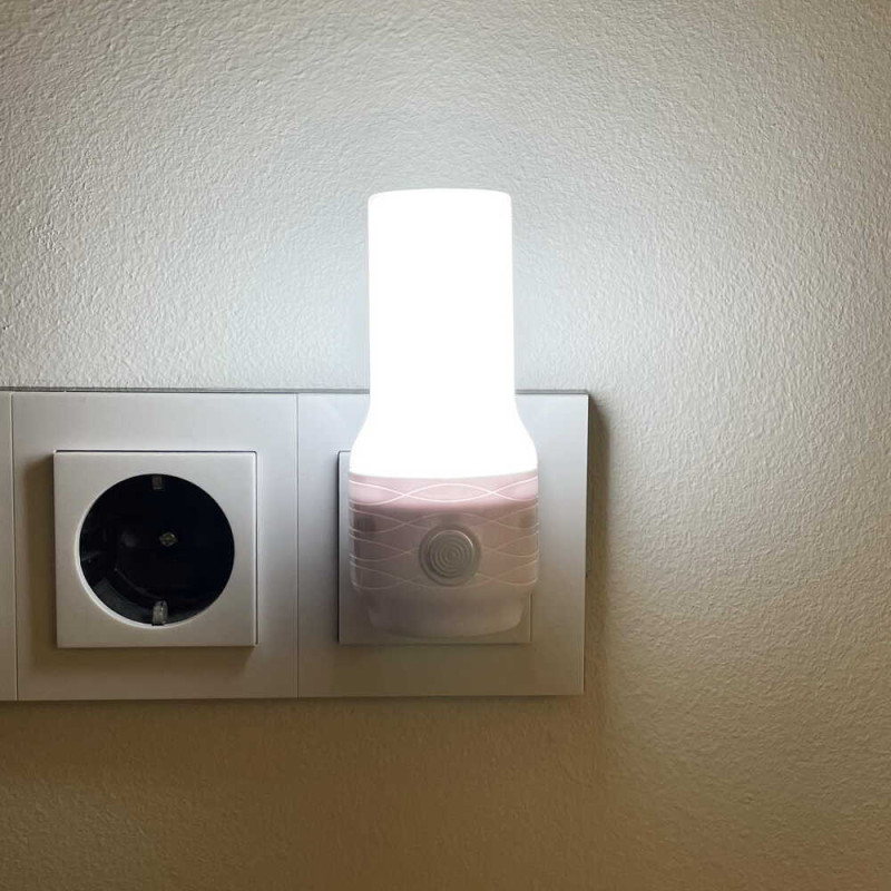 Нічник LED CANDLE 0,8W з кнопкою білий VIOLUX 310101