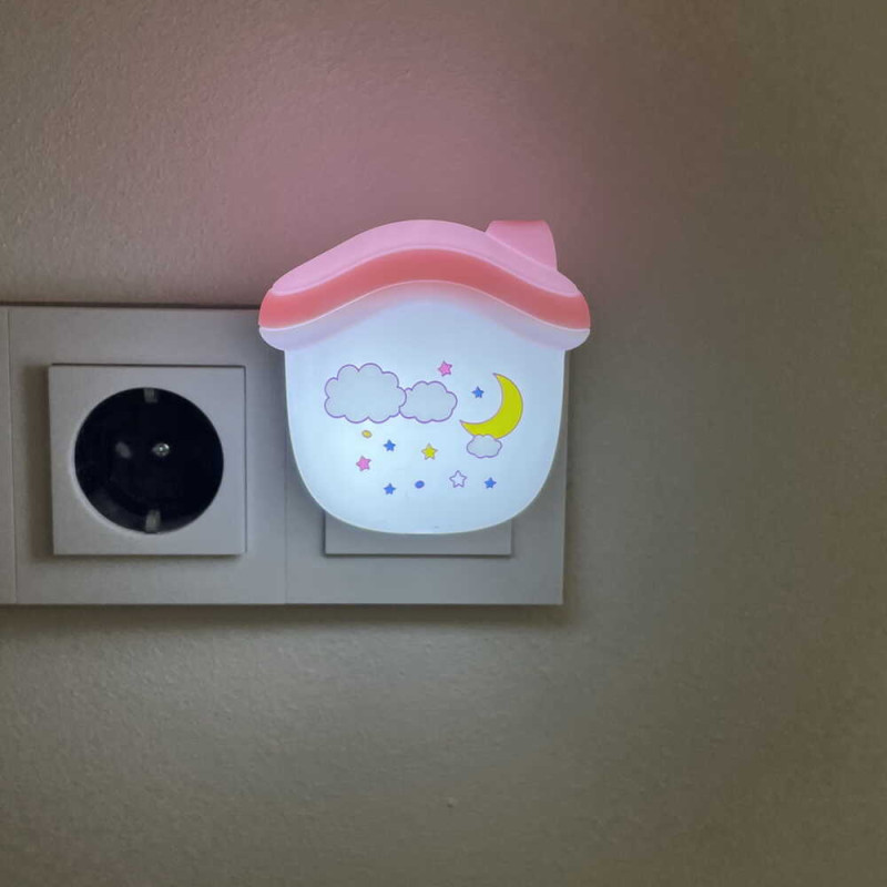 Ночник LED HOMMY 0,6W розовый с сумеречным сенсором VIOLUX 310306