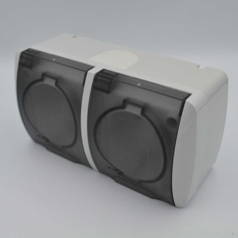 Розетка El-BI EVA двійна з/з та кришкою накладна сіра (554-011500-938)