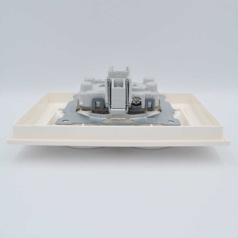 Розетка двомісна з/з EL-BI Zirve біла Fixline (501-010202-907)