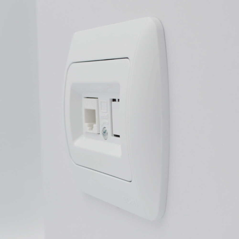 Розетка одинарна комп'ютерна RJ-45 EL-BI Zirve біла Fixline (501-000201-247)