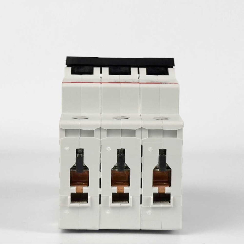 Автоматический выключатель ABB 6кА SZ203-C6 ( 2CDS253025R0064 )