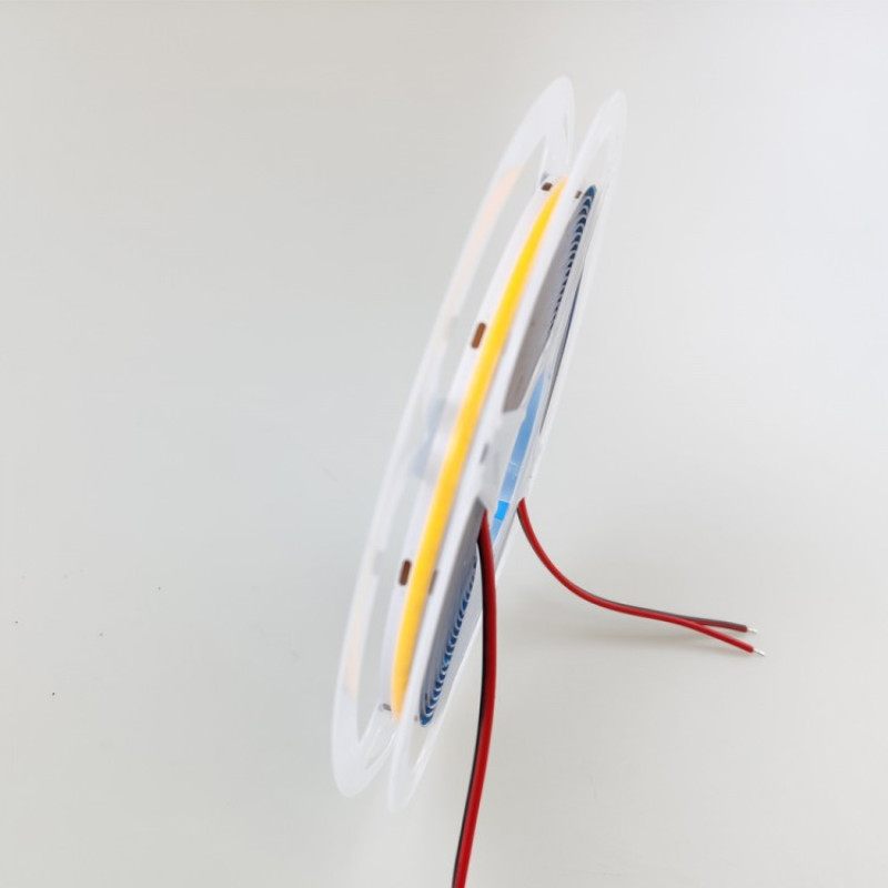 Світлодіодна стрічка Feron ANAN LS108 320SMD/m 9W/m 12V 6500K (5м) 01947