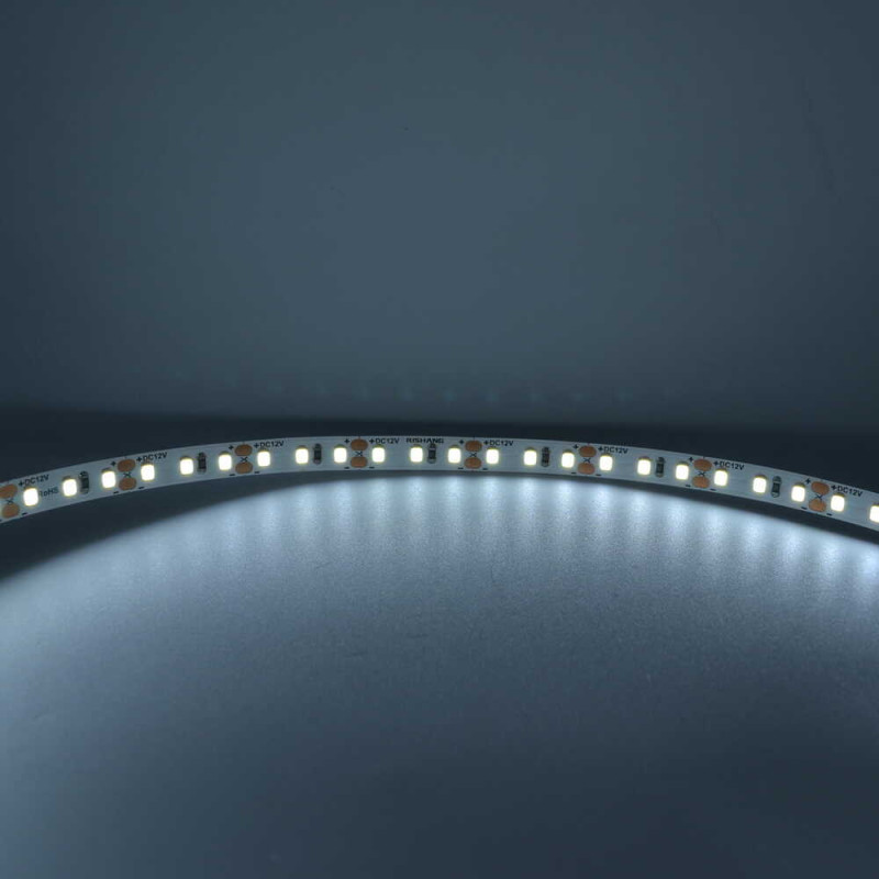 Світлодіодна стрічка RISHANG 12V 8,6W 6500K 120led IP20 ( бухта 5м ) ( RN08C0TA-B )