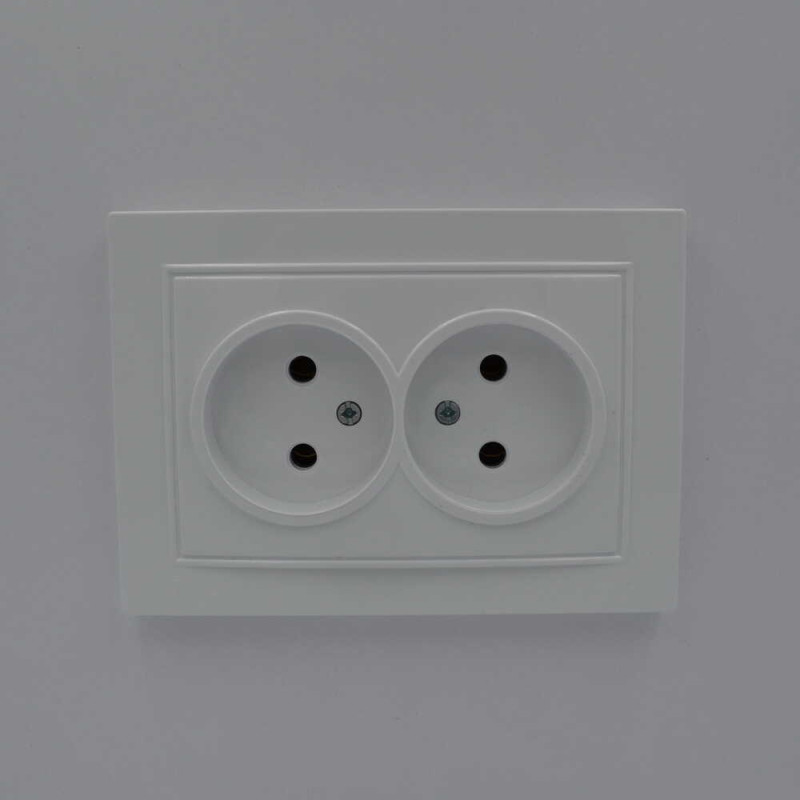 Розетка двомісна б/з NILSON Thor біла 27111024