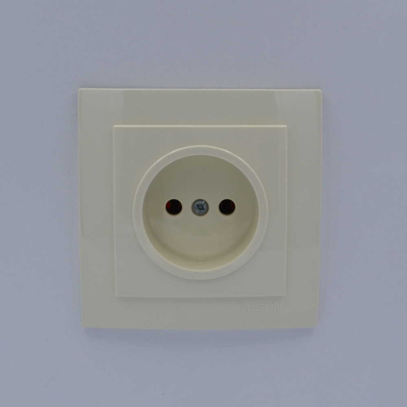 Розетка одинарна б/з NILSON Touran крем 24121015