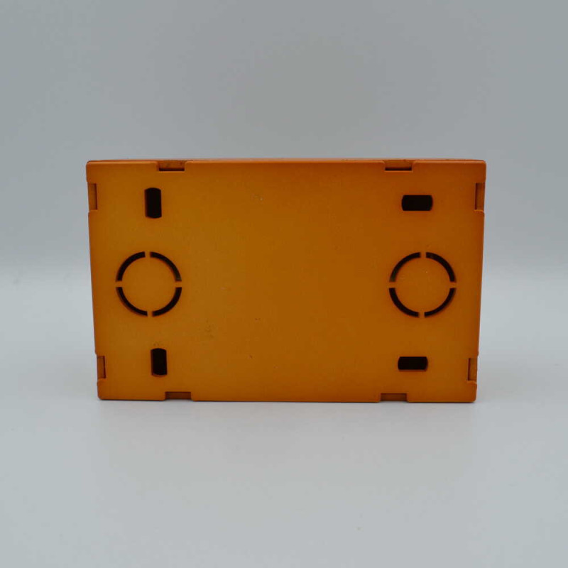 Розетка Nilson Themis дуб 2-я с заземлением ( 26251025 )