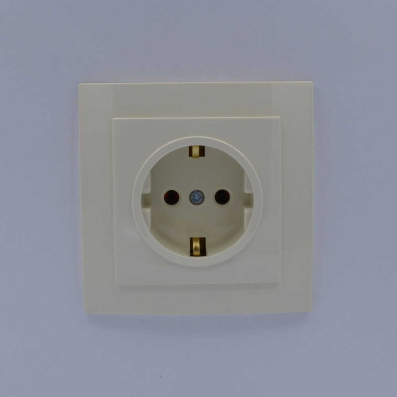 Розетка одинарна з/з NILSON Touran крем 24121017