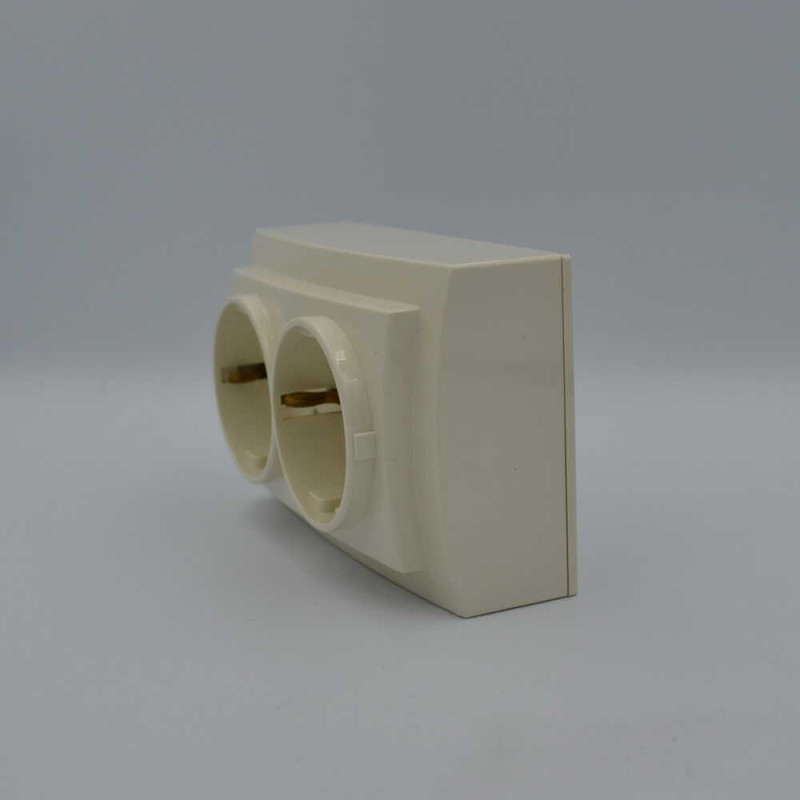 Розетка Nilson Themis кремовая 2-я с заземлением ( 26121025 )