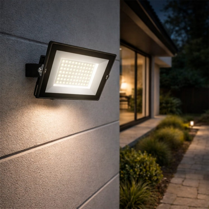 Светодиодный прожектор Ardero LL-1200ARD 200Вт 6500K черный 81029