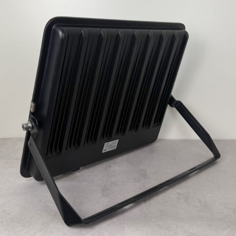 Светодиодный прожектор Ardero LL-1300ARD 300Вт 6500K черный 81030